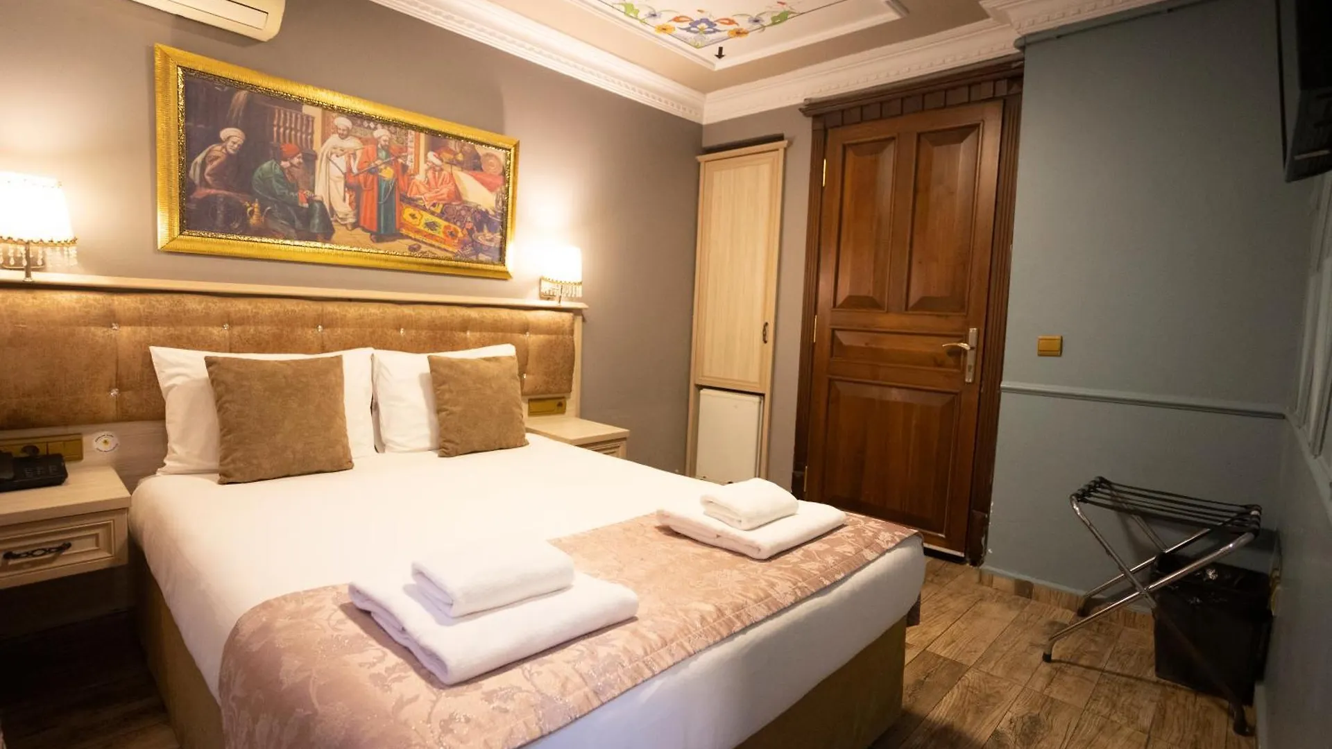 Tashkonak Studio Suites Istanboel