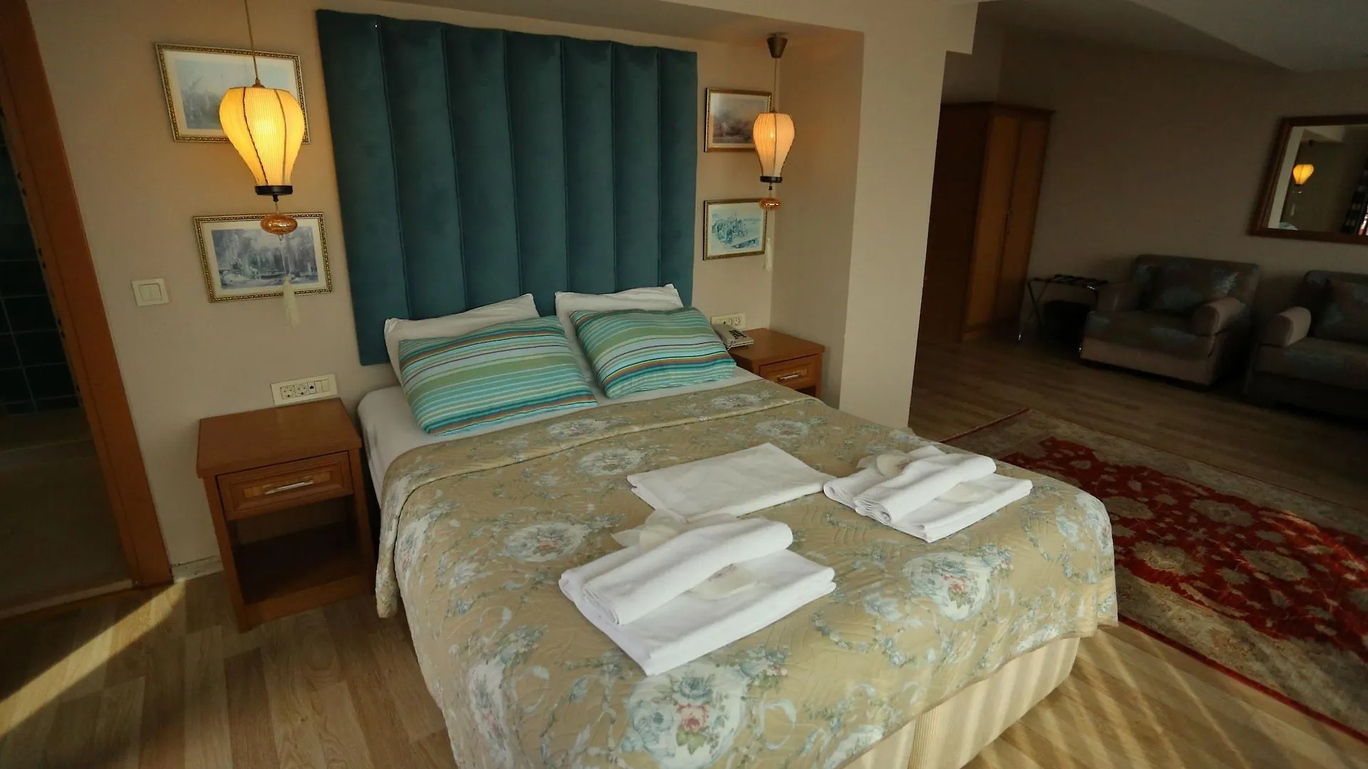 Tashkonak Studio Suites Стамбул 4*,  Турция